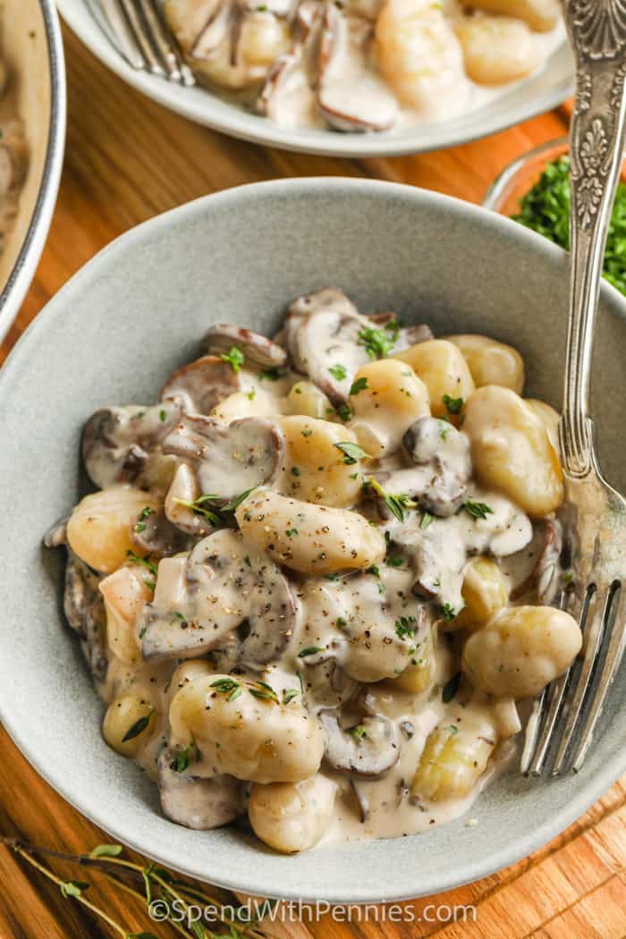 Creamy-Mushroom-Gnocchi-SpendWithPennies-9